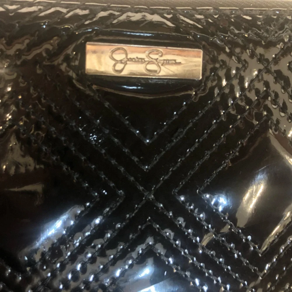 Jessica Simpson Wallet - Picture 8 of 8